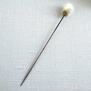 Edwardian Glass Bead Hat Pin 4.25"